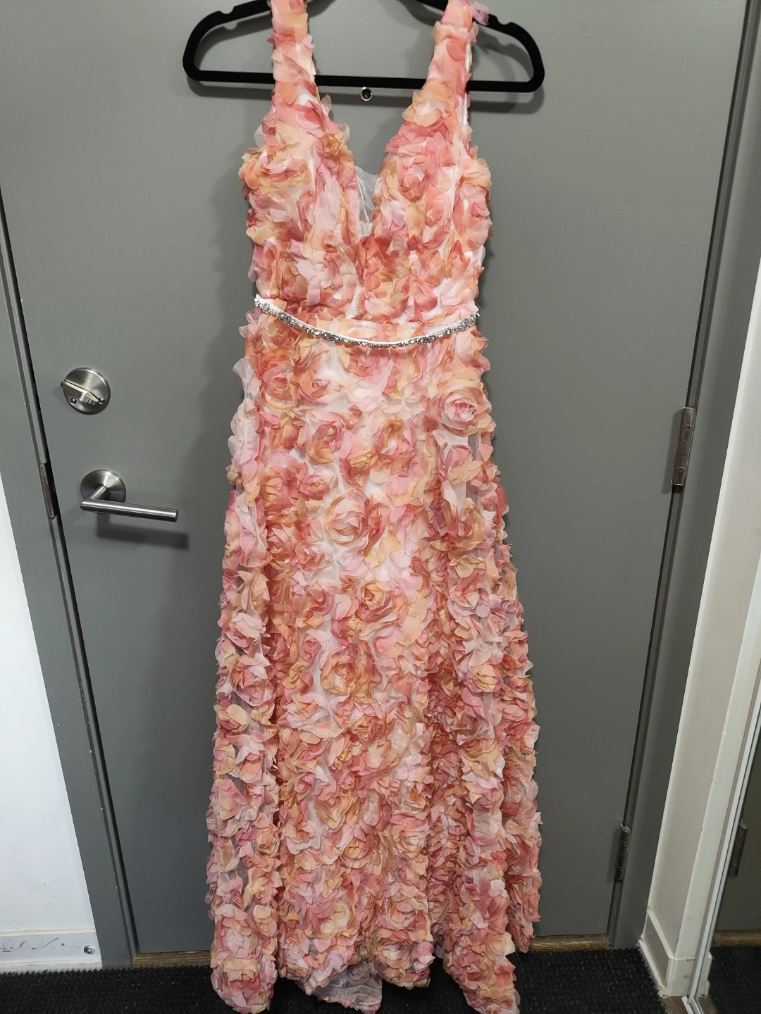 Floral Embellished Gown Small