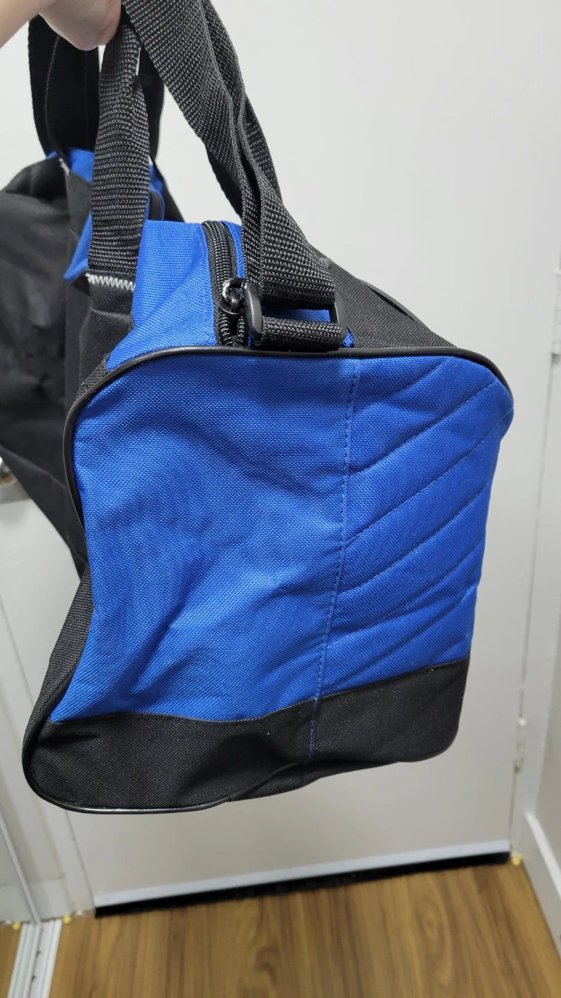 Labatt Charity Classic Duffle Bag - photo 4