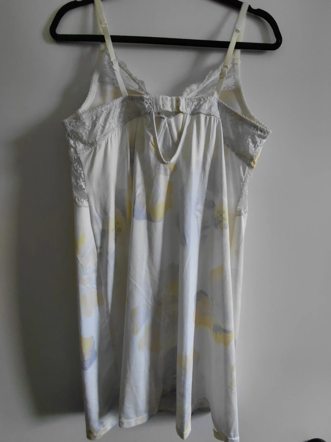 La Vie en Rose White Floral Chemise - photo 2