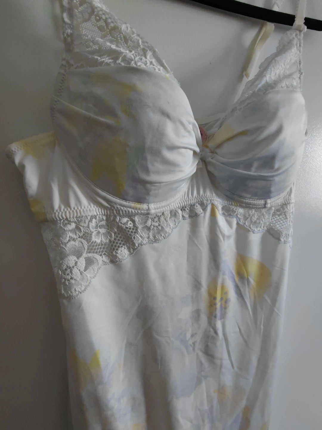 La Vie en Rose White Floral Chemise - photo 5