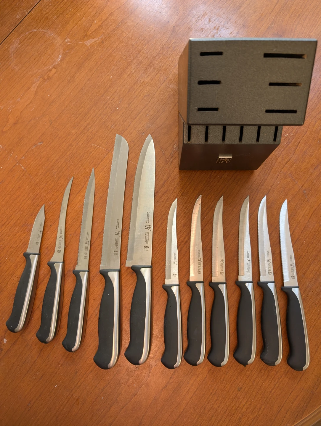 Henckels Everedge Plus 11 Piece Knife Set with Block