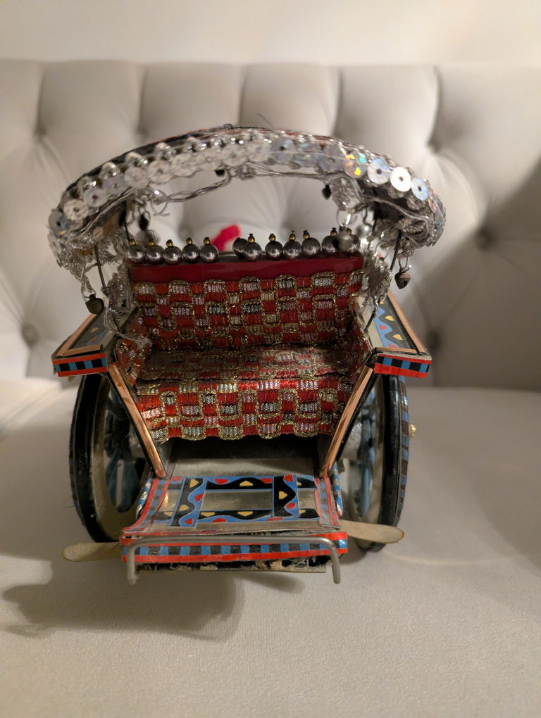 Decorative Horse and Carriage Figurine - photo 5