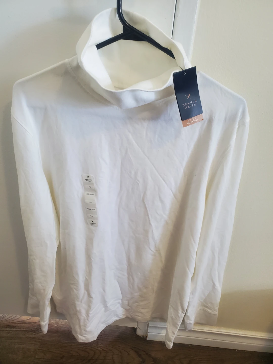 Denver Hayes White Stretch Mock Neck Top Size L