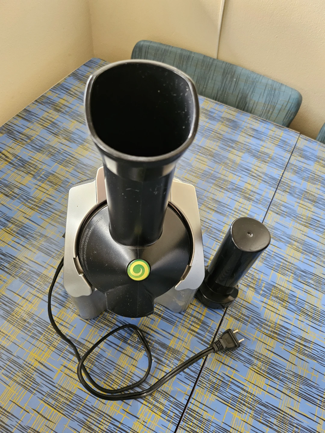 Yonanas Frozen Dessert Maker - photo 3