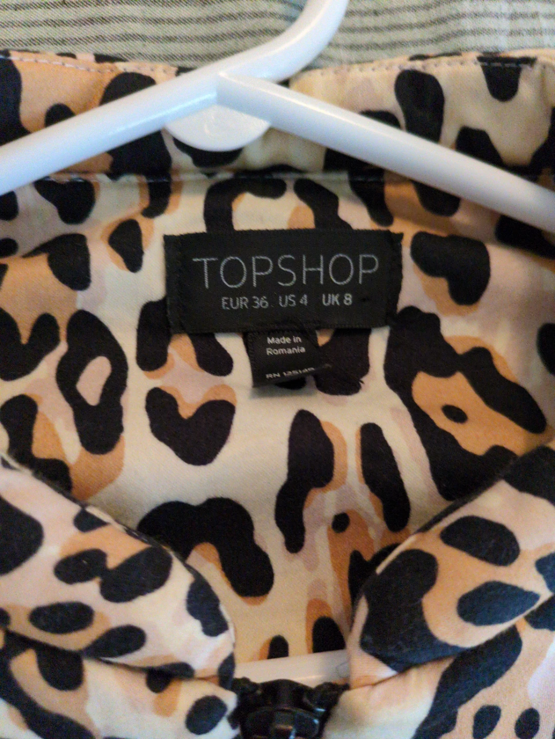 Topshop Leopard Print Bomber Jacket (size US4) - photo 3