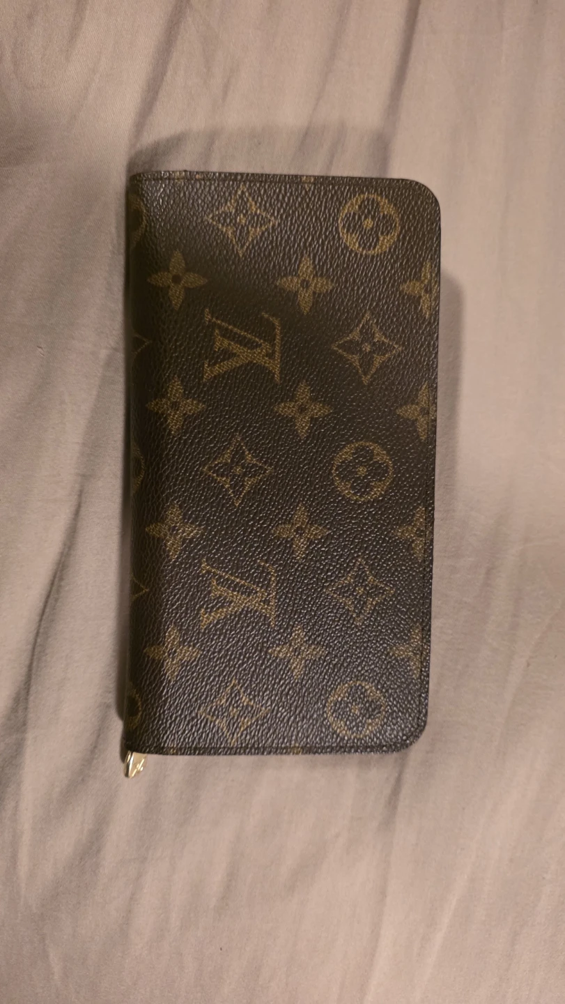 Louis Vuitton Monogram Zip Around Wallet