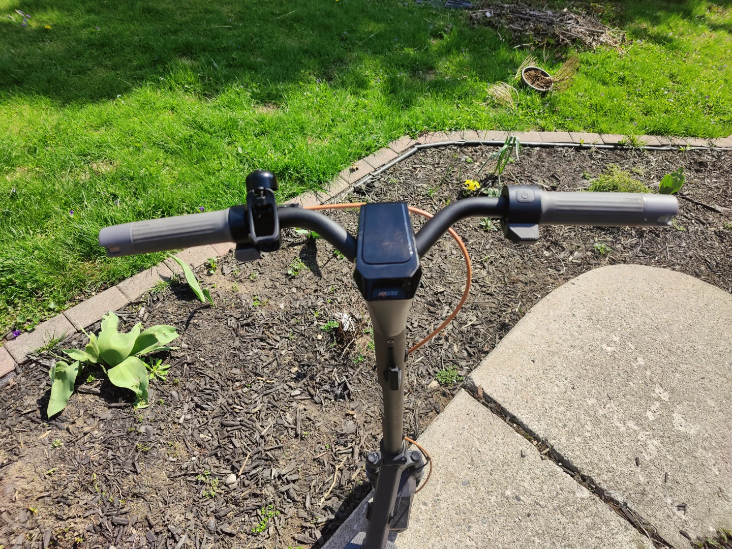 Navee GT3 Electric Scooter - photo 2