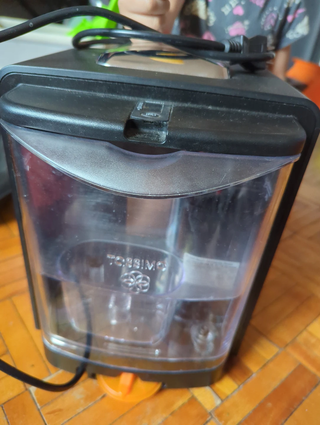 Bosch Tassimo Coffee Machine - photo 2