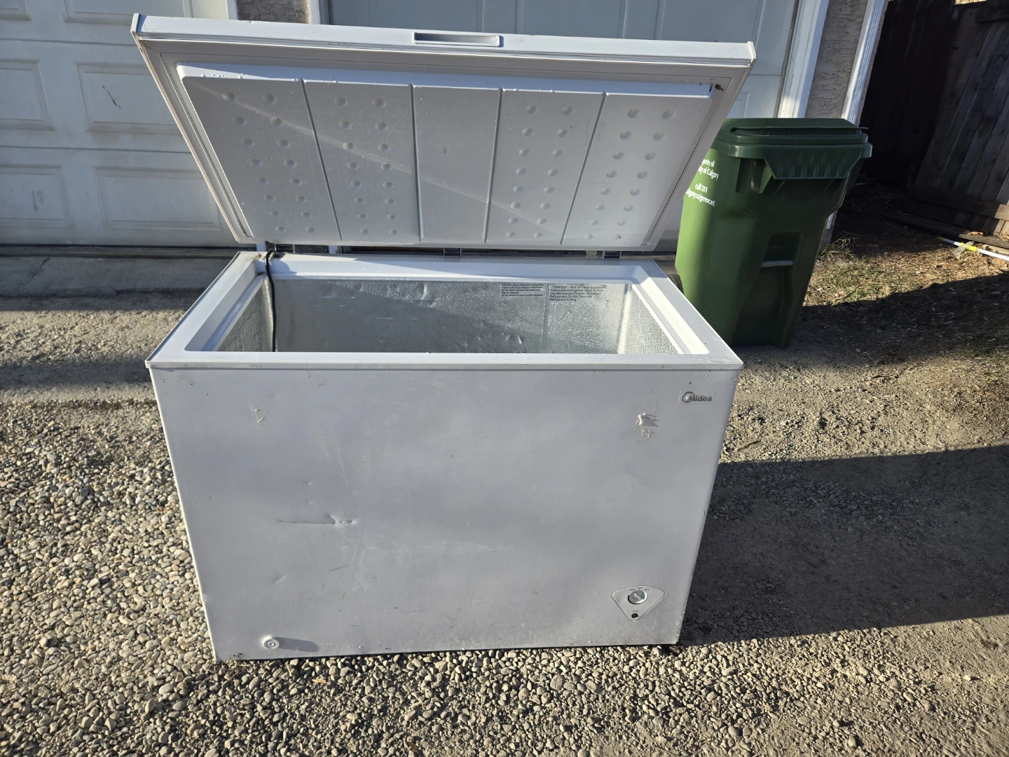 10.4 cubic freezer