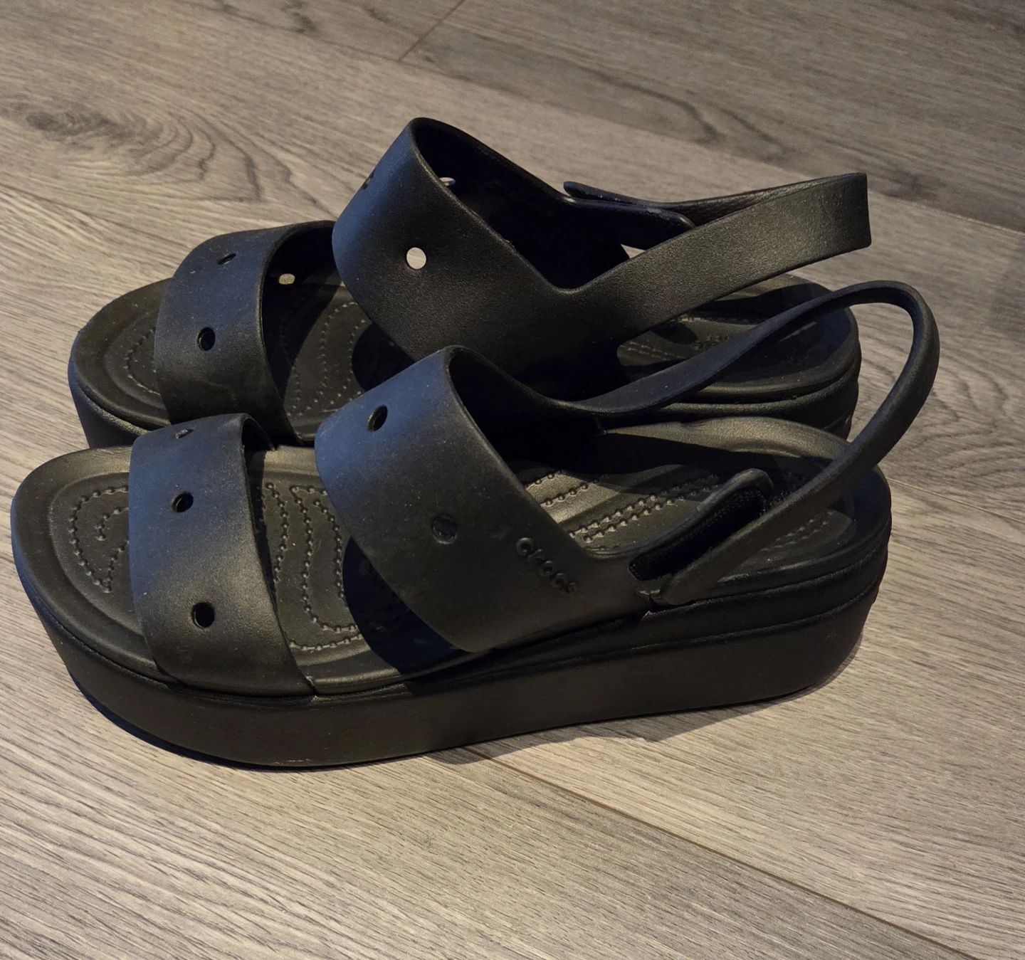 Crocs Brooklyn Low Wedge 7 - photo 3