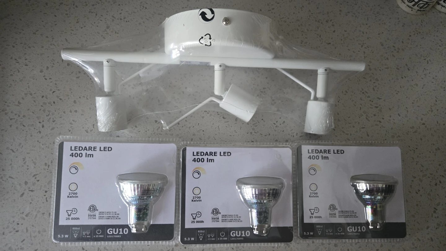 IKEA Track Light Fixture with 3 Bulbs