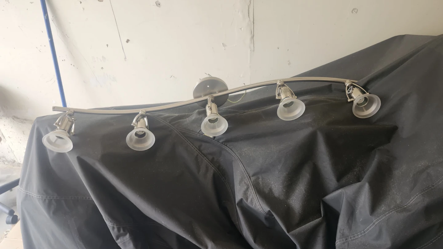 5-Light Track Lighting Fixture