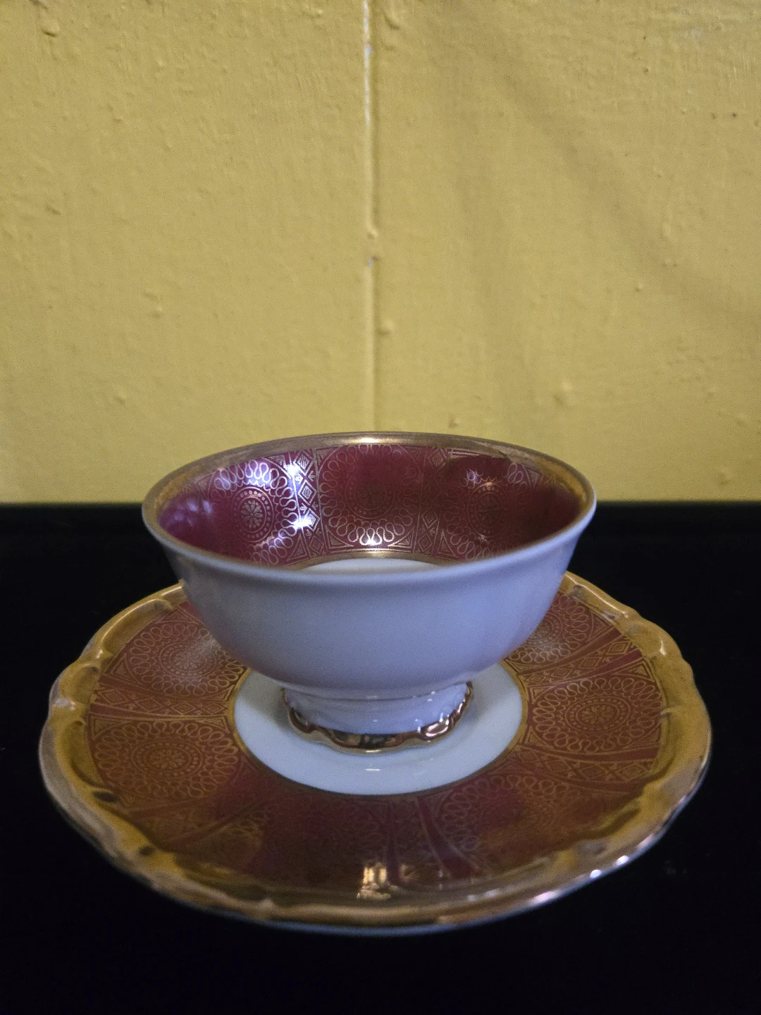 Vintage Teacup and Saucer Set - photo 2
