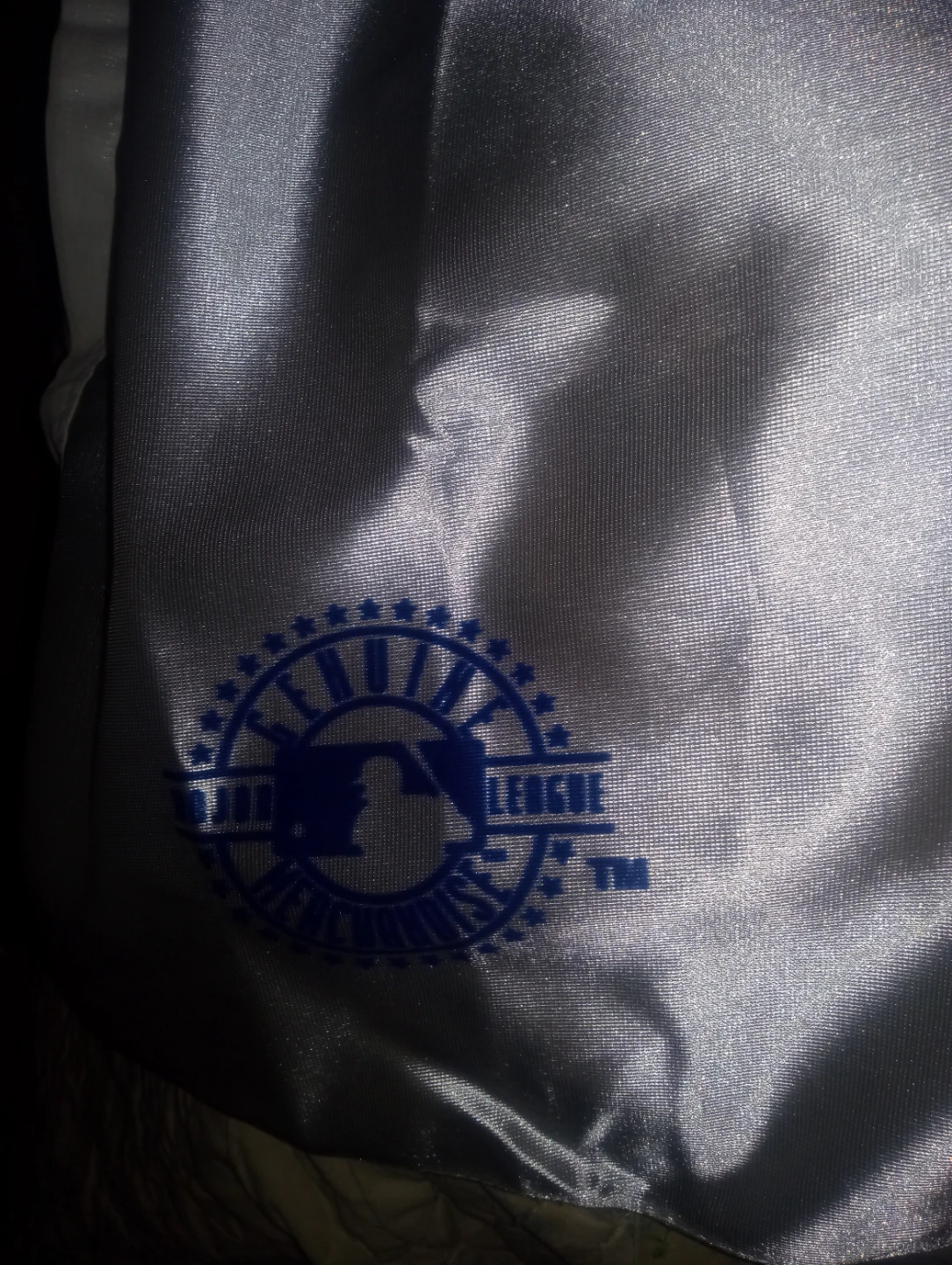 New OML Chicago Cubs W flag circa 2007 full size 44in - photo 2