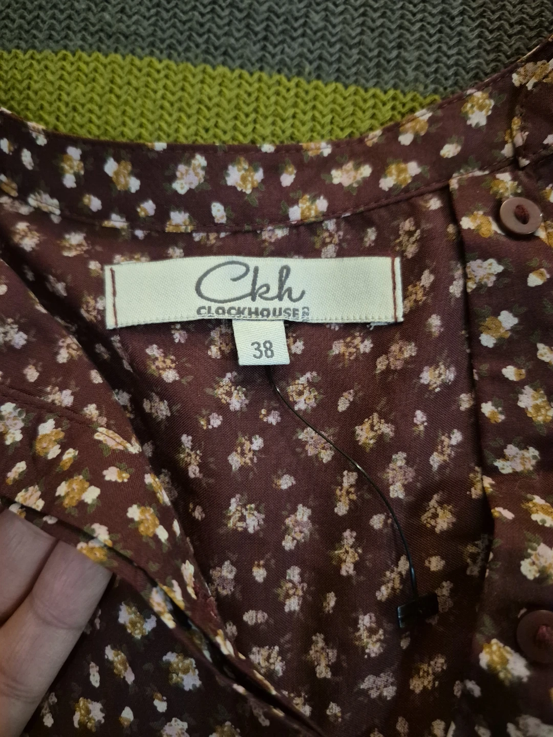 Clockhouse Women's Floral Print Button-Up Blouse Size Sml - photo 3