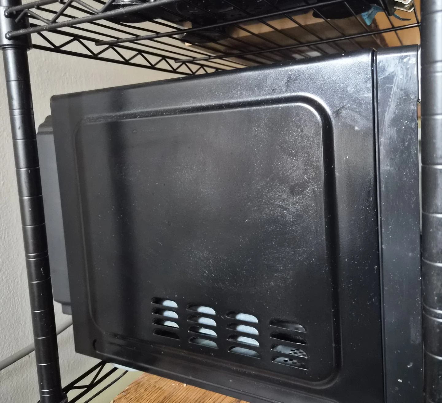 GE Appliances Microwave - photo 4