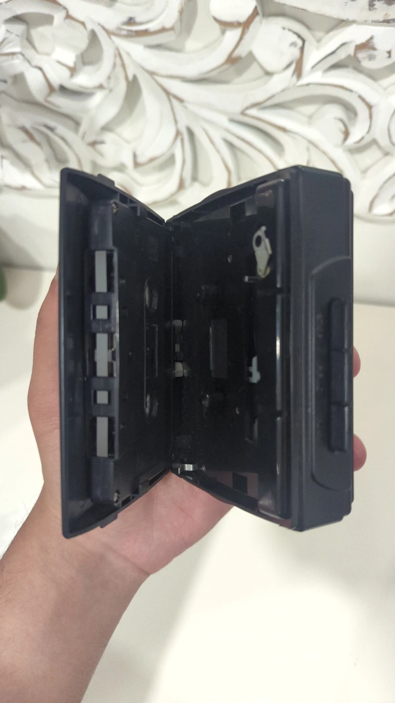 Citizen walkman/cassette player - photo 3