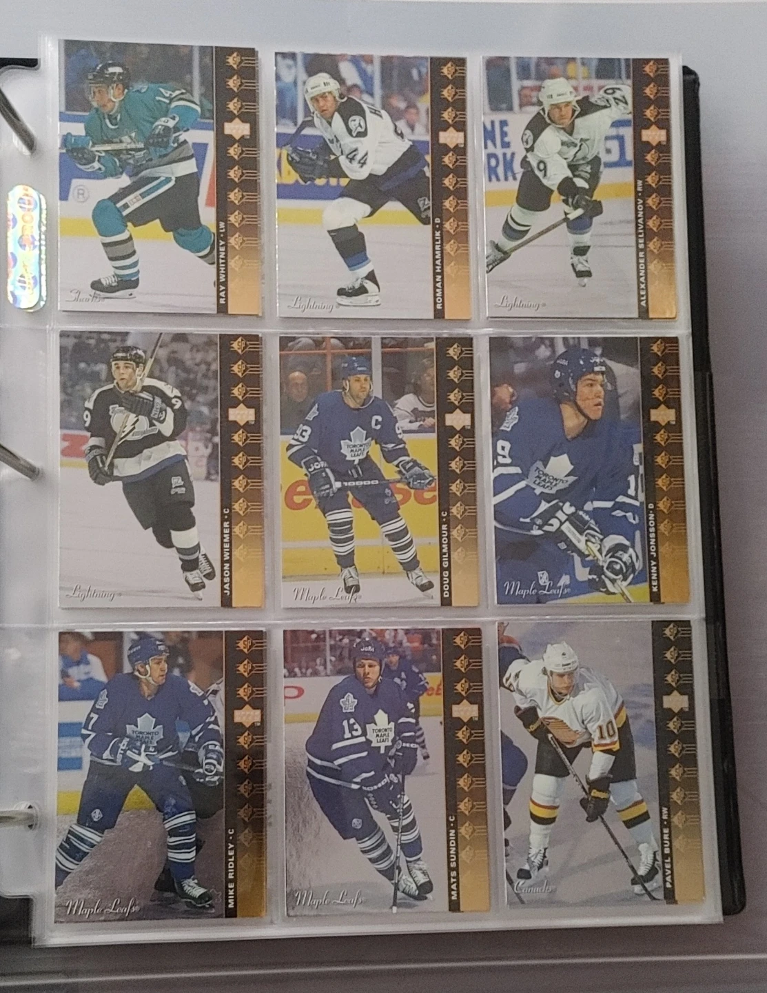 HOCKEY COLLECTIBLES - photo 3