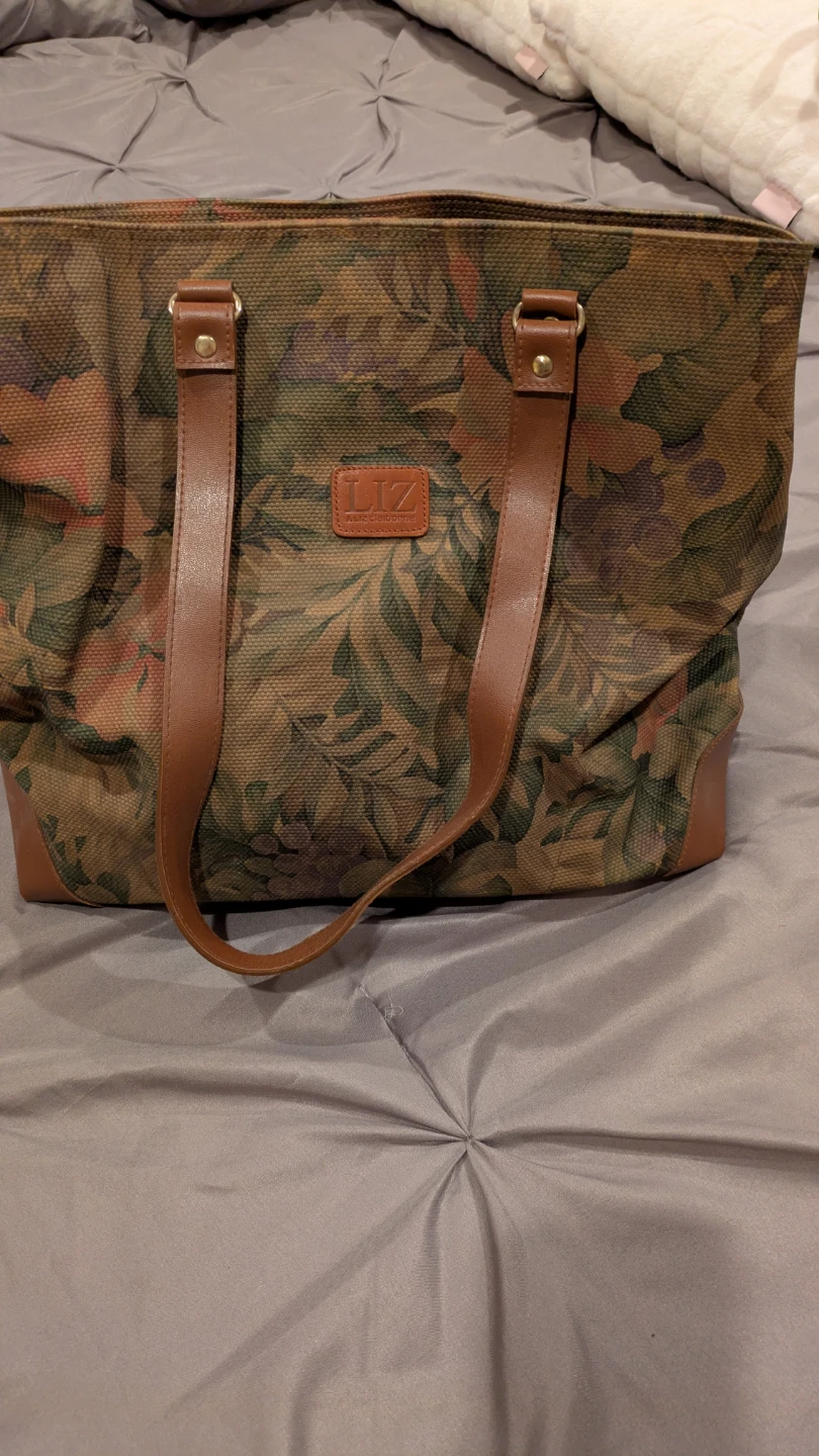 🌱LARGE 'Liz Claiborne' BAG