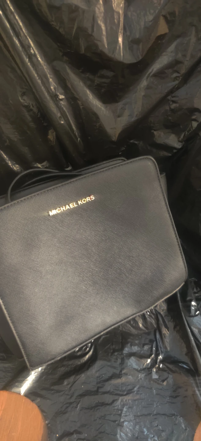 Michael Kors Black Leather Crossbody Bag - photo 4
