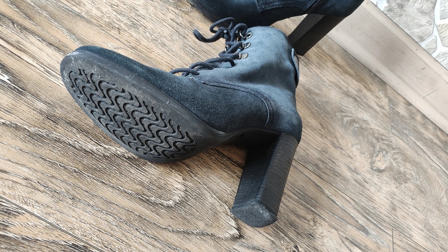 Geox Suede Lace-Up Heeled Ankle Boots - photo 4