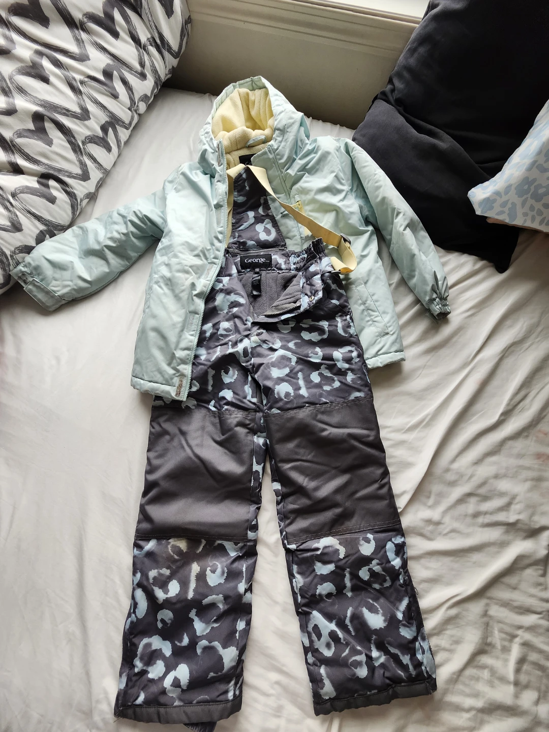 George Kids Snow Suit Set - Blue/Grey Camo - Size M (7-8)