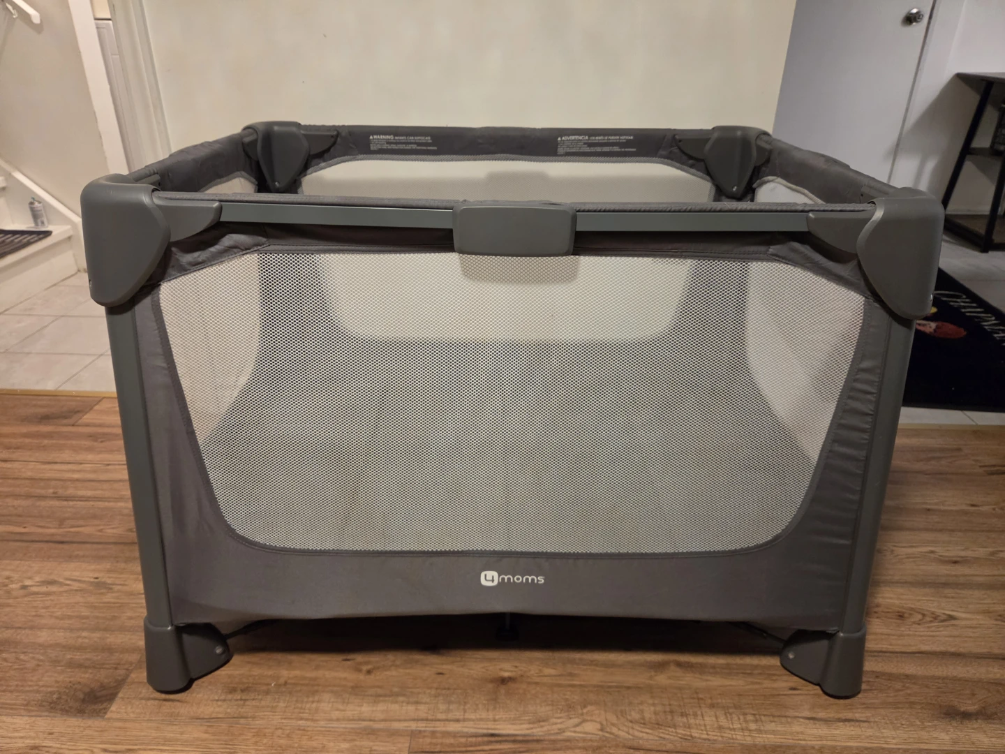 4moms Breeze Playard