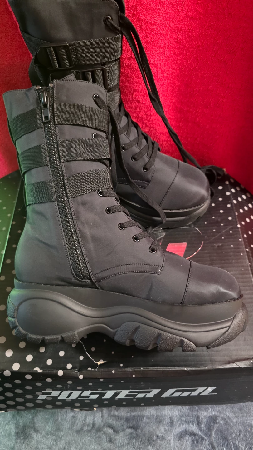 Brand new Combat Boots will pocket sale - photo 4