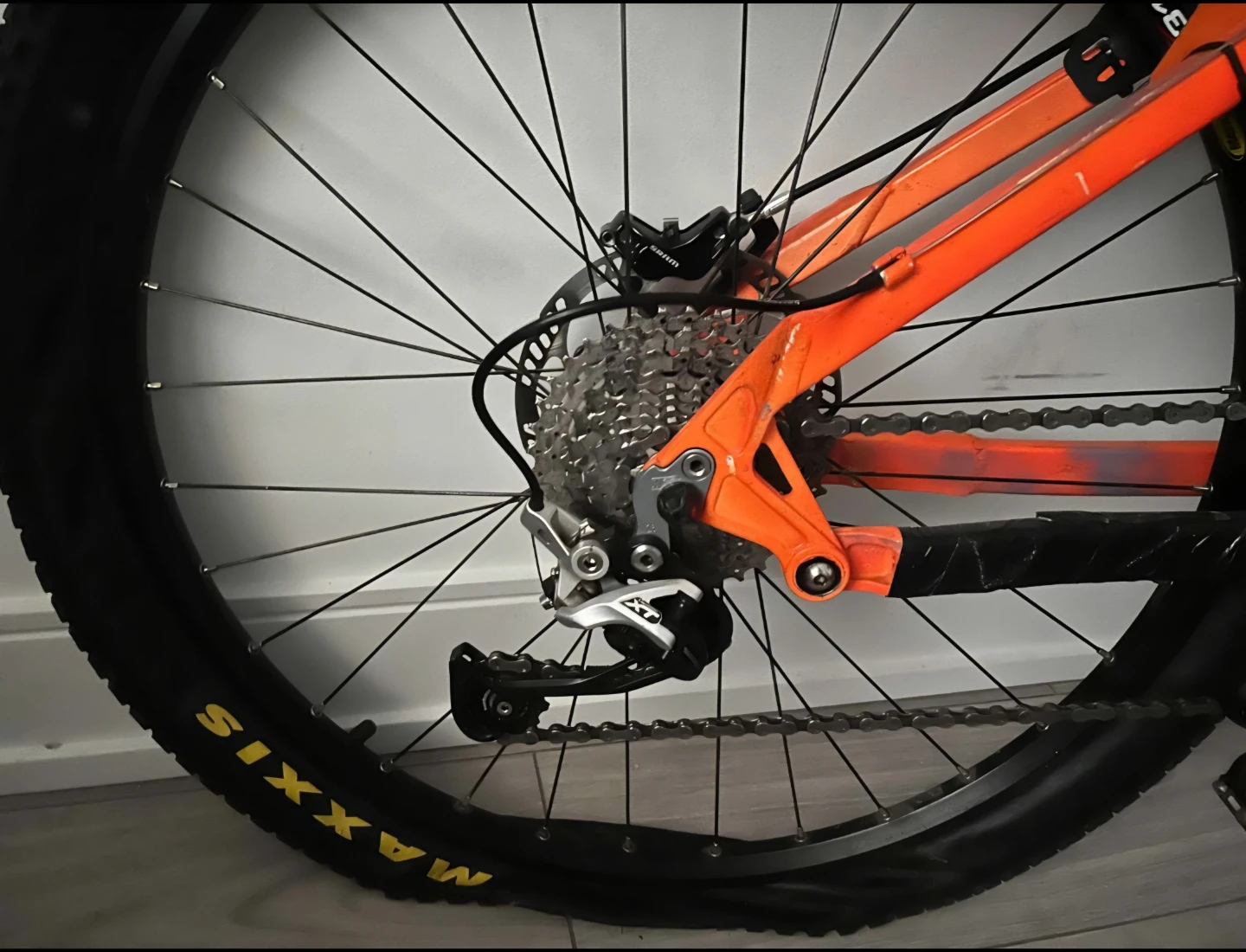 Custom medium mountain bike - photo 2