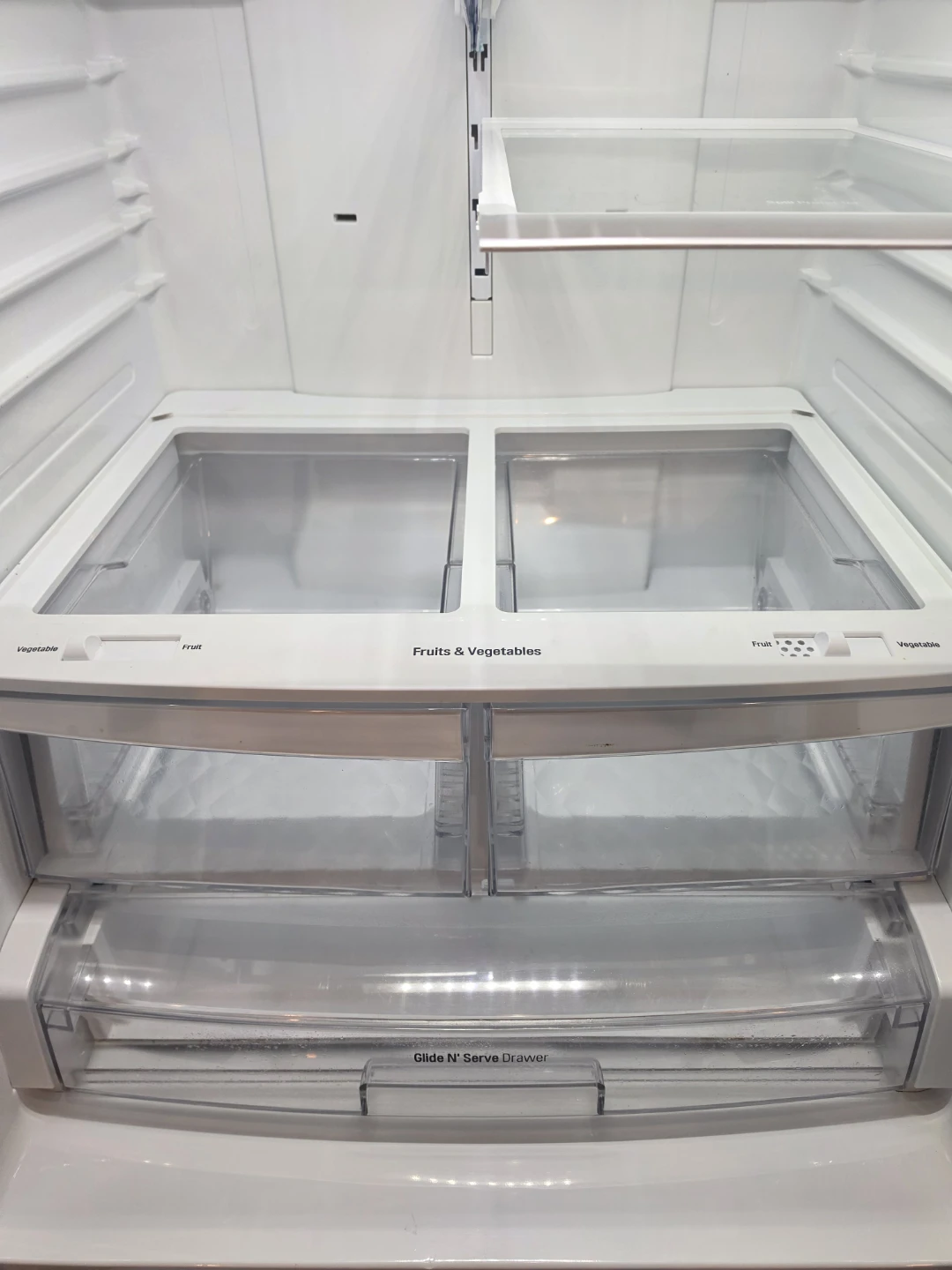 **LG French Door dark stainless steel  - Delivery Available - photo 4