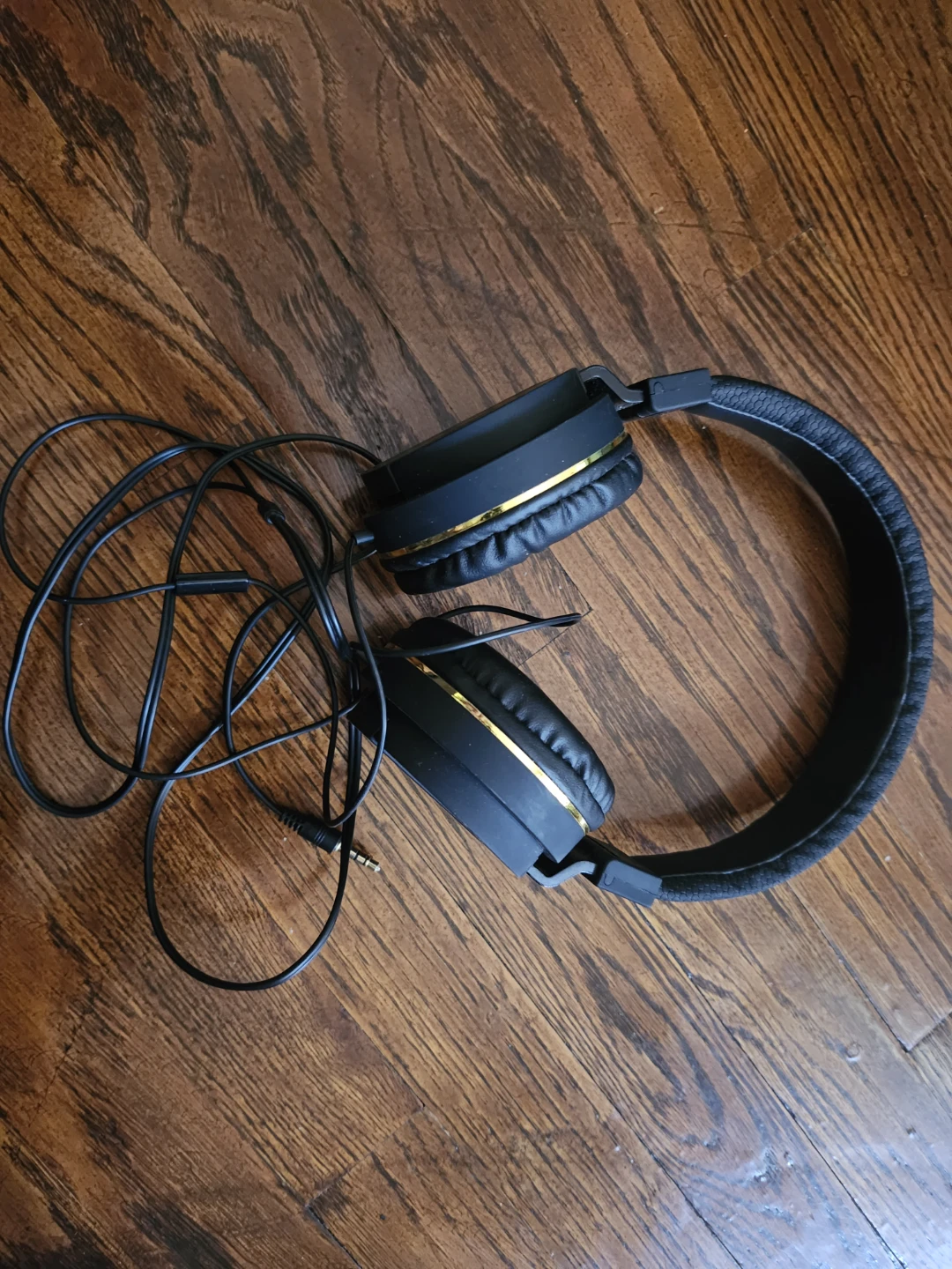 Black Over-Ear Headphones with Gold Accents - photo 3
