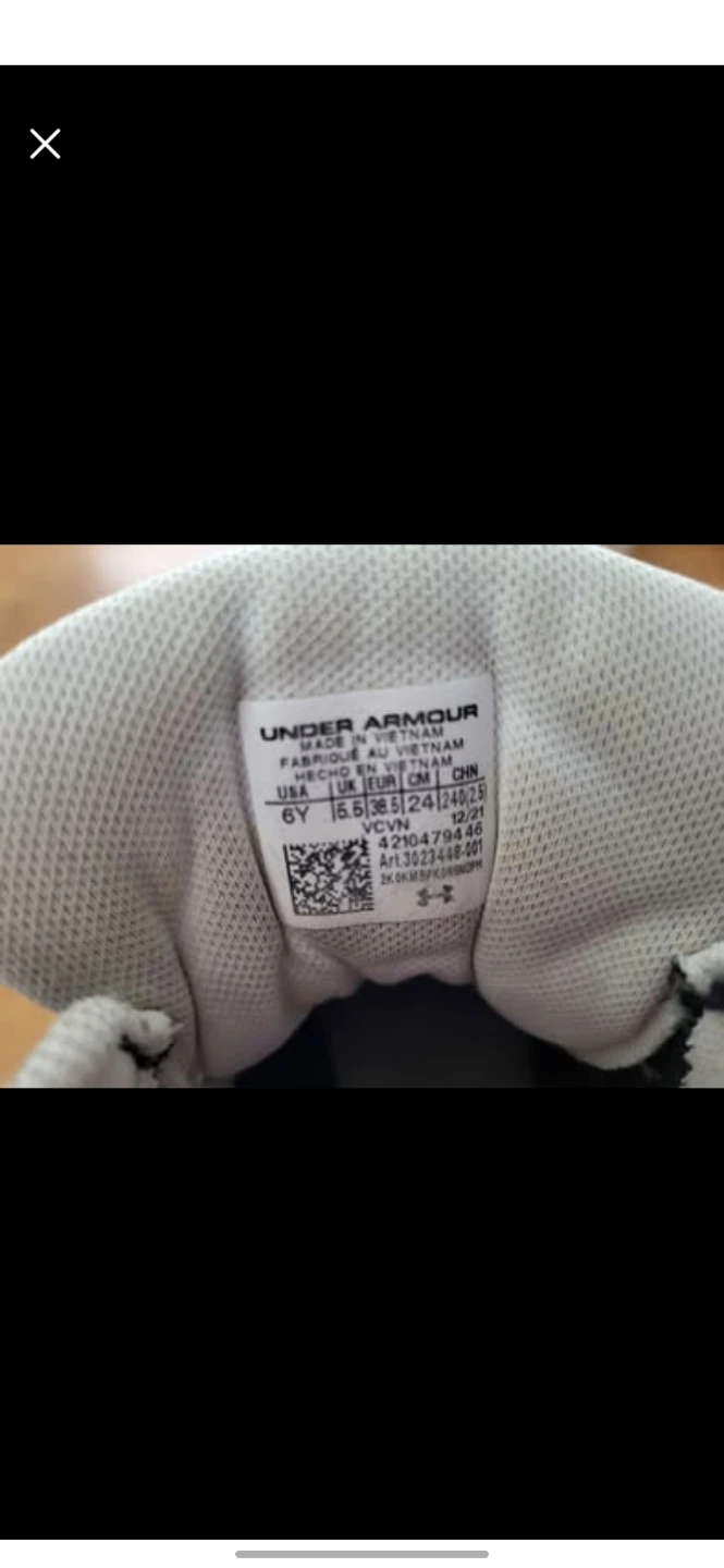 Under Armour & Easton baseball cleats - photo 2