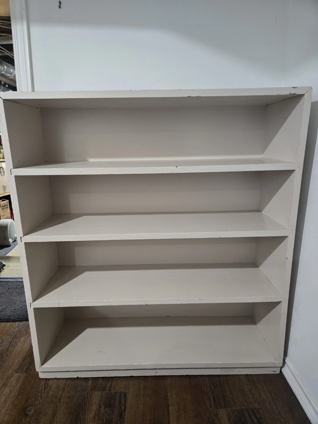 Cream 4-Shelf Bookshelf - photo 3