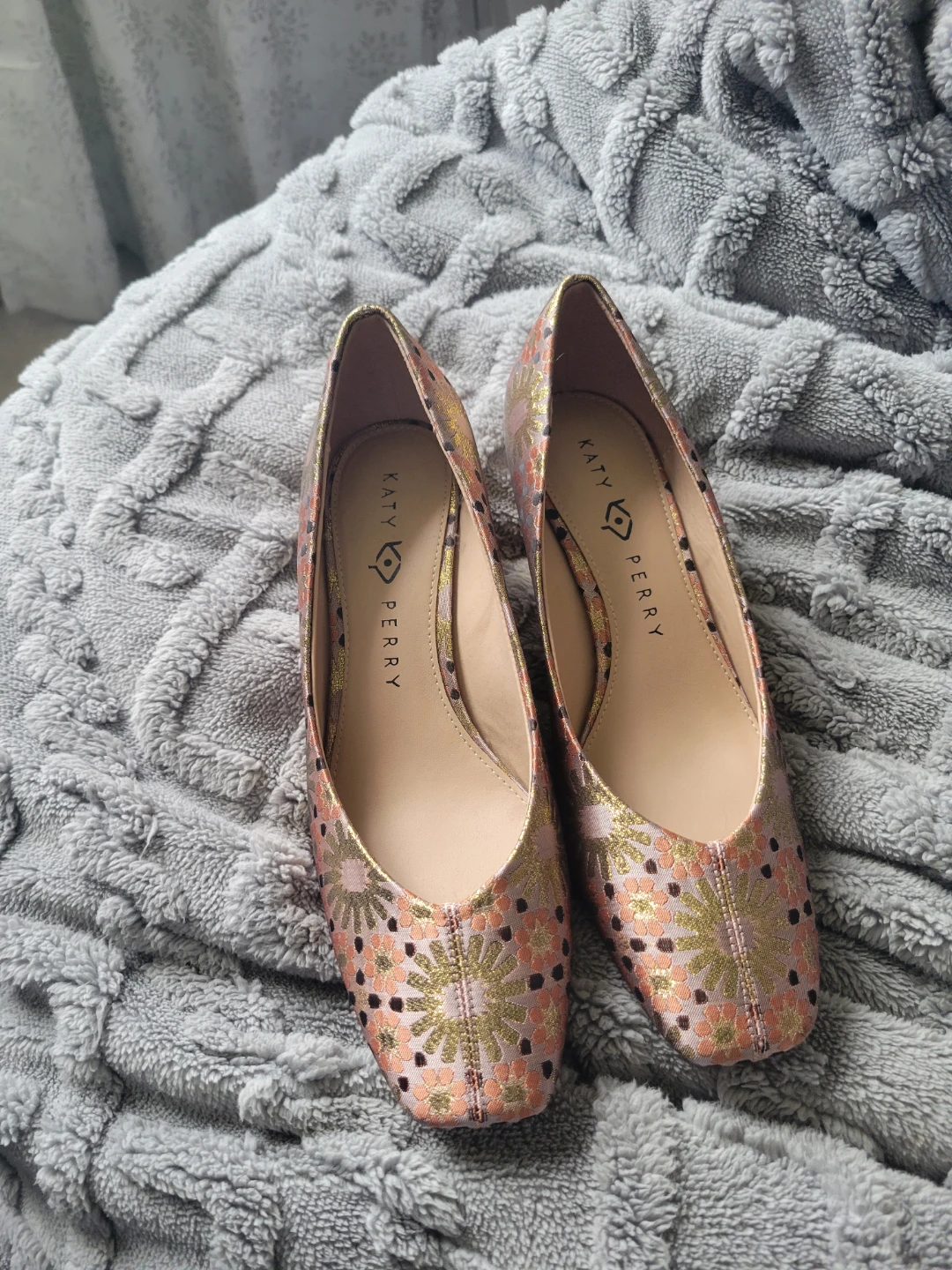 Katy Perry Women's Embroidered Heels - photo 2