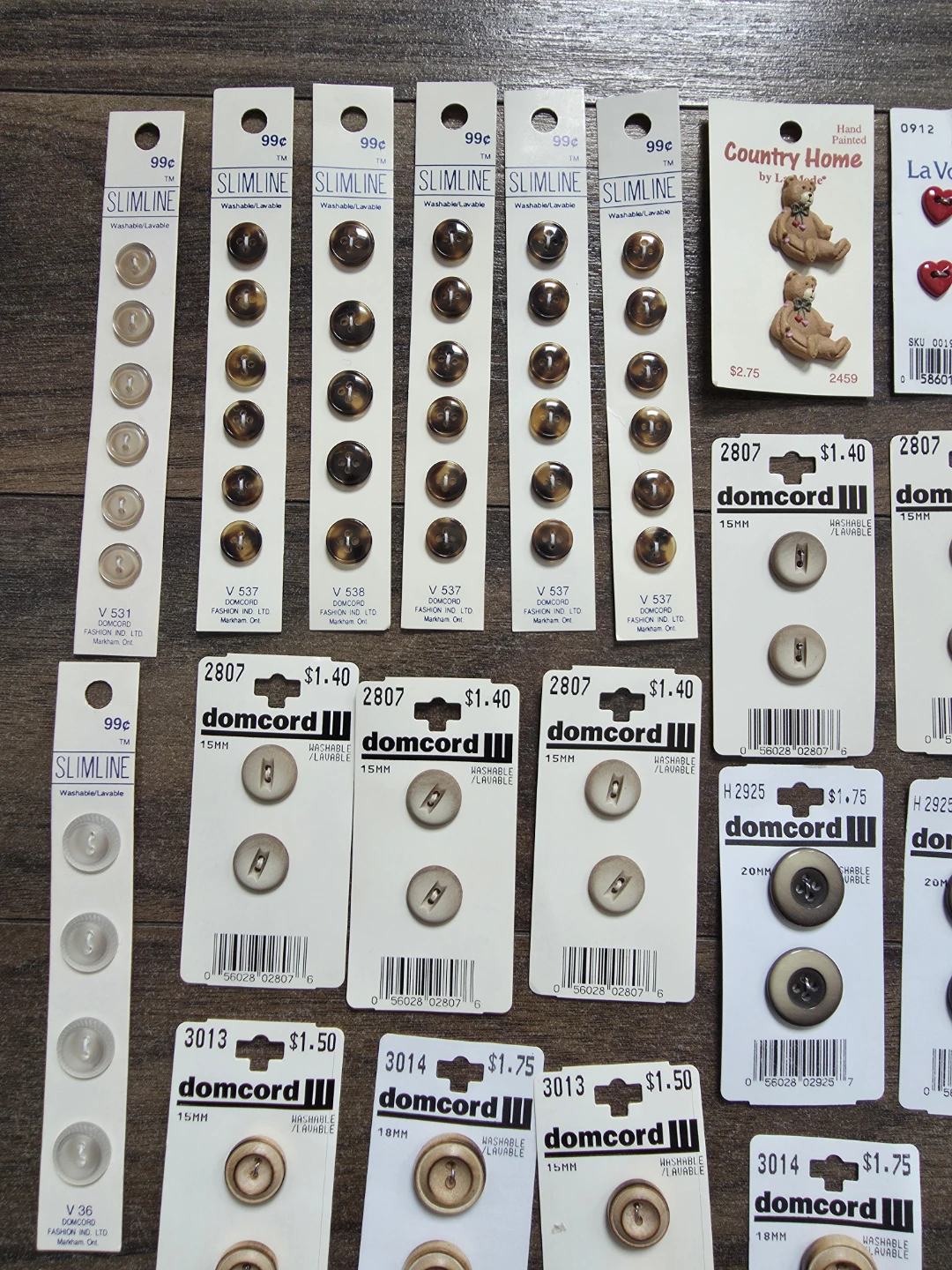 Buttons - photo 2