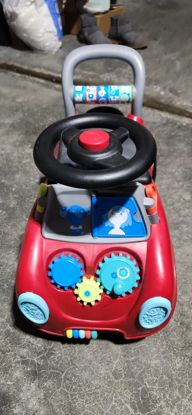 Radio Flyer Red Ride-On Toy Car - photo 2