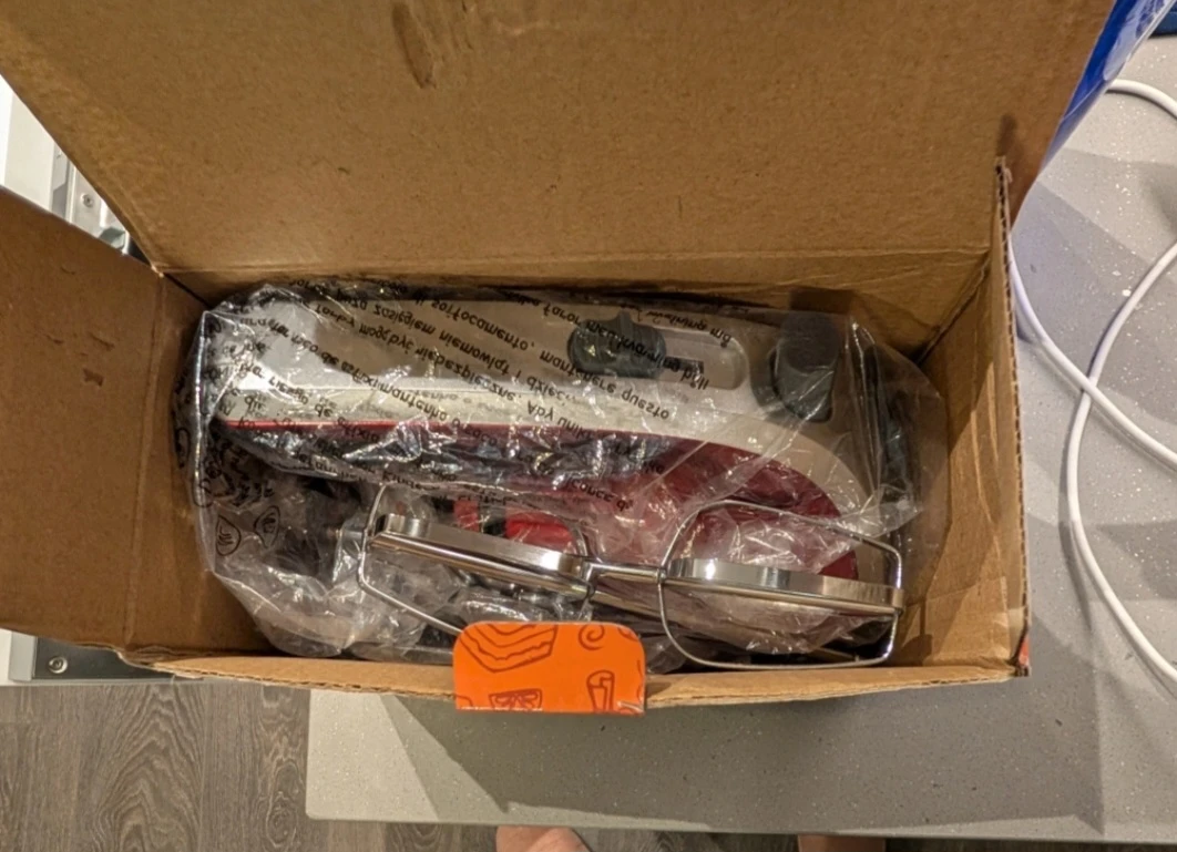 Brentwood Hand Mixer - Red - photo 4