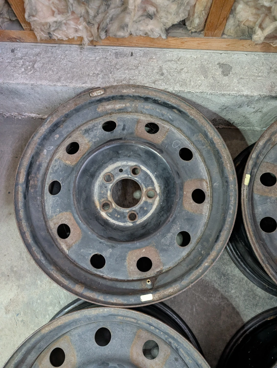 (4)-17 Inch Steel Rims Off 2006 Chrysler 300 - photo 5