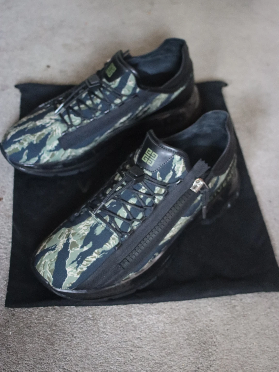 Givenchy Camo Zip Sneakers - photo 5