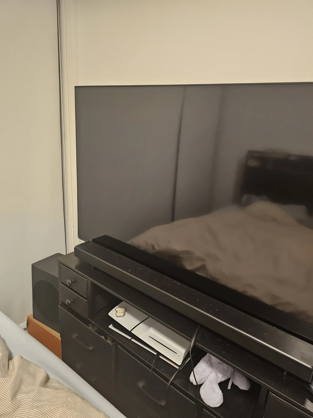 Dresser/TV stand - photo 3