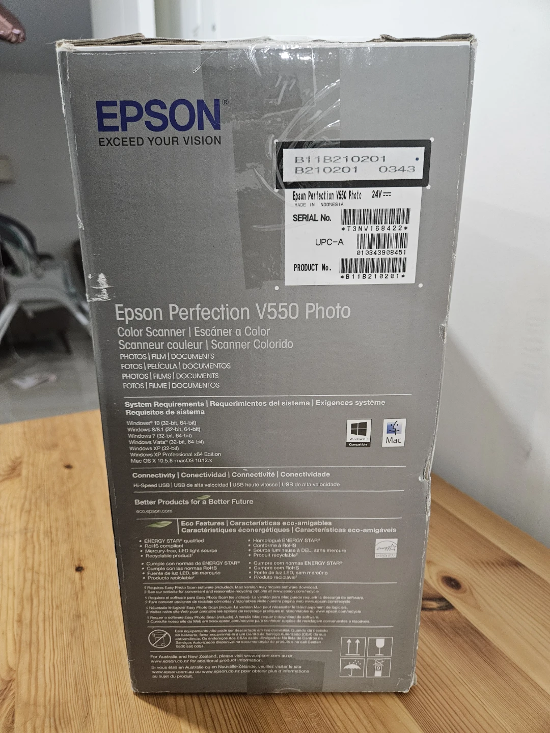 Epson Perfection V550 Photo Color Scanner - photo 2