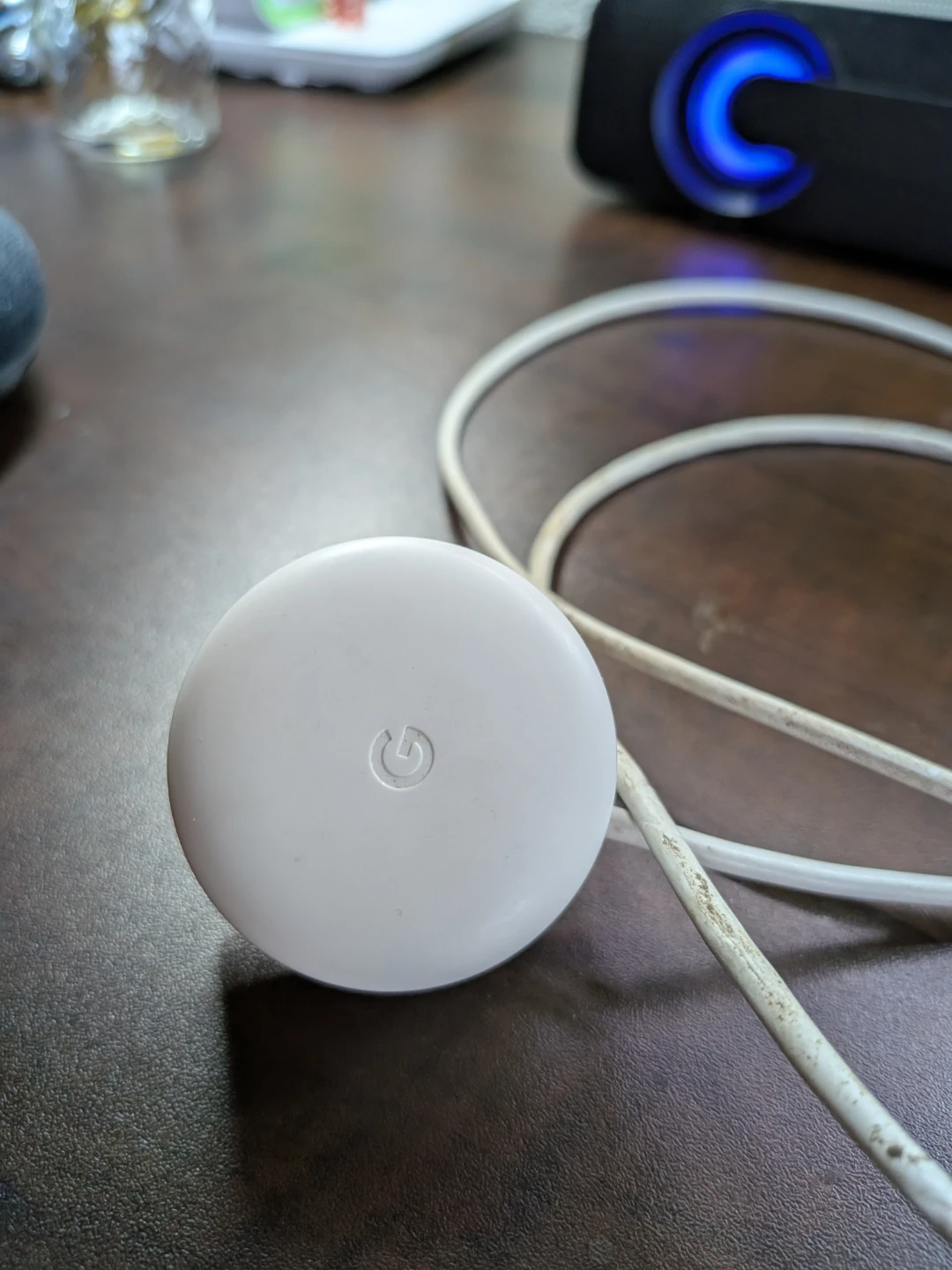 Google Nest Mini (1st Gen) Charcoal Smart Speaker - photo 4