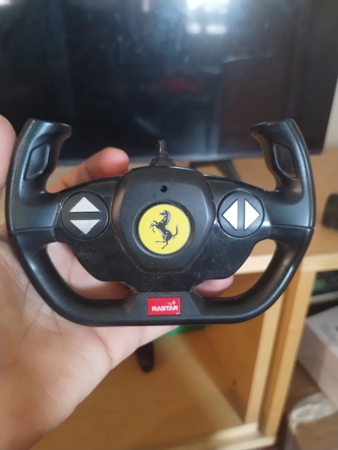Rastar Ferrari Formula 1 RC Car with Steering Wheel Remote - photo 4