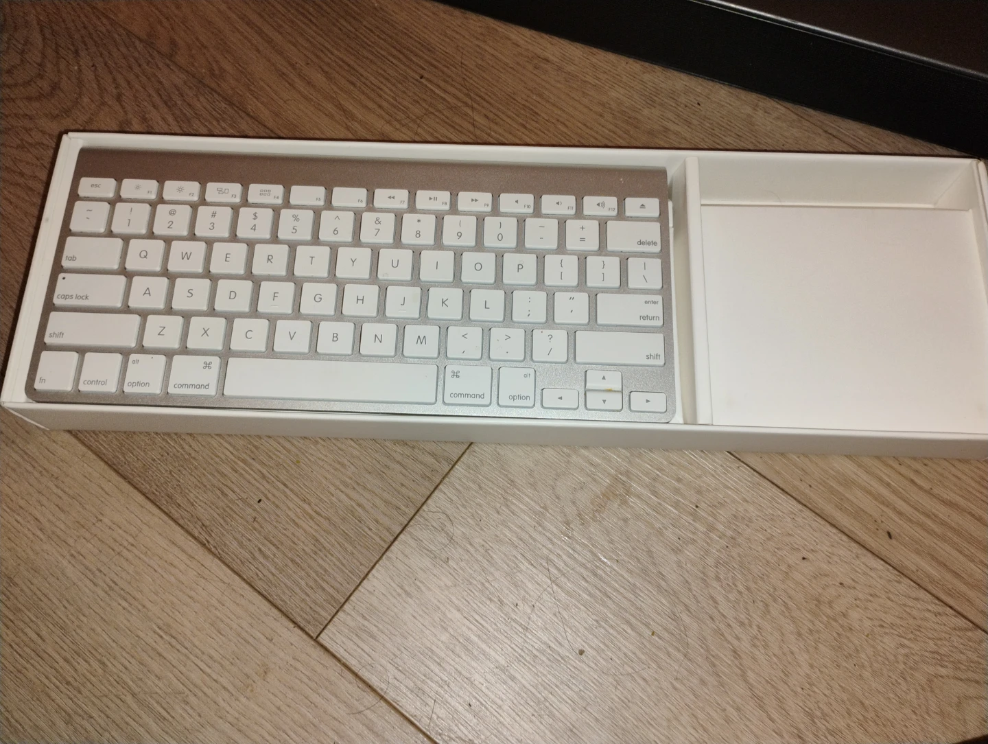 Apple Wireless Keyboard