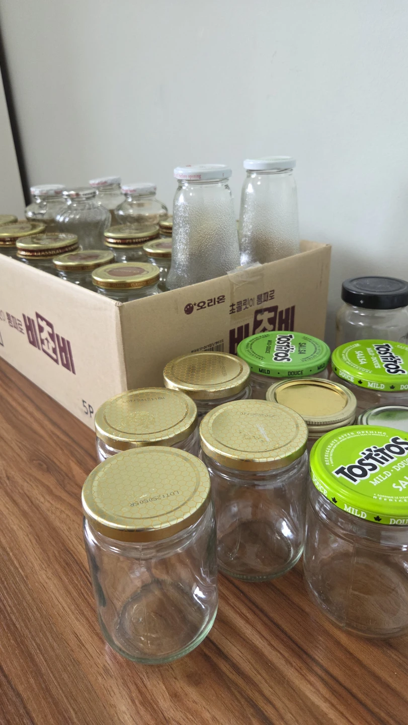 26 Empty Glass Jars – Various Sizes – Cleaned & Ready to Use - photo 3