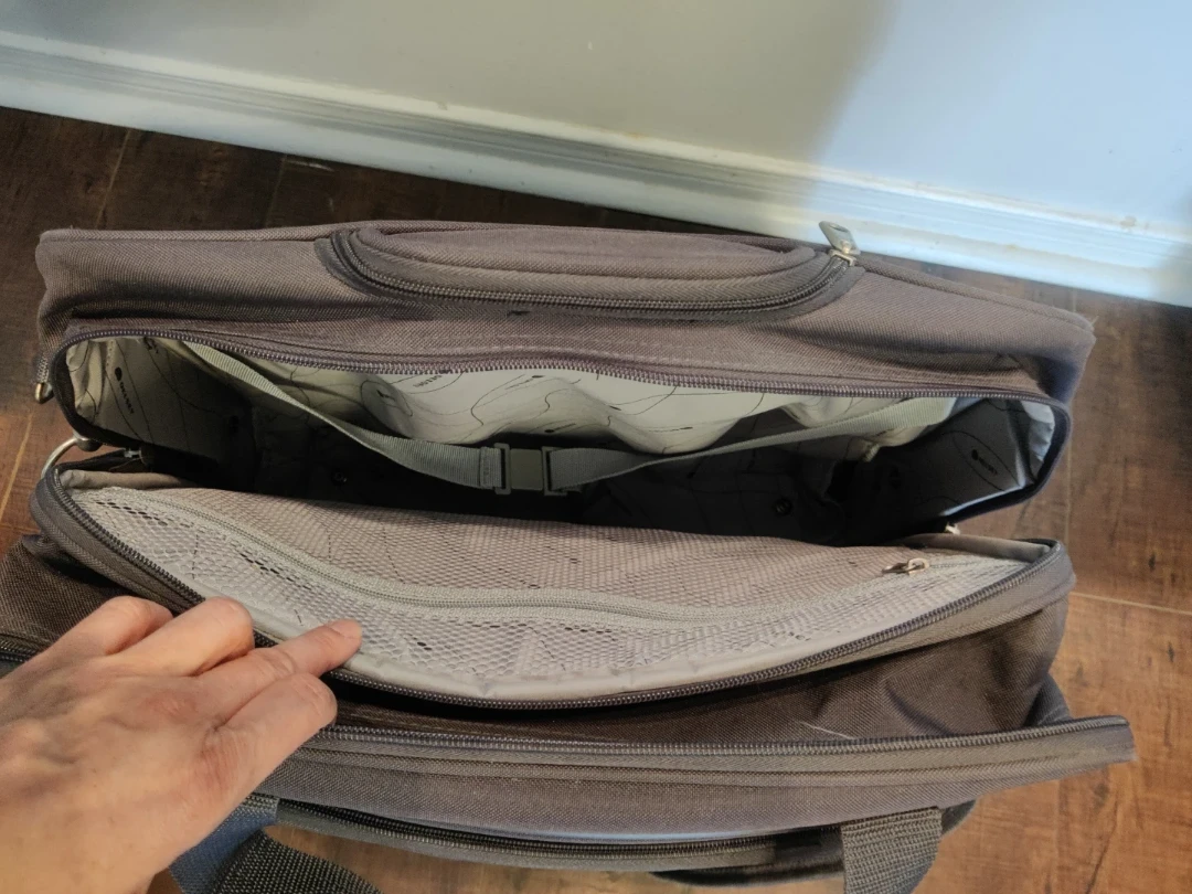 Delsey Rolling Business Travel Bag - photo 4