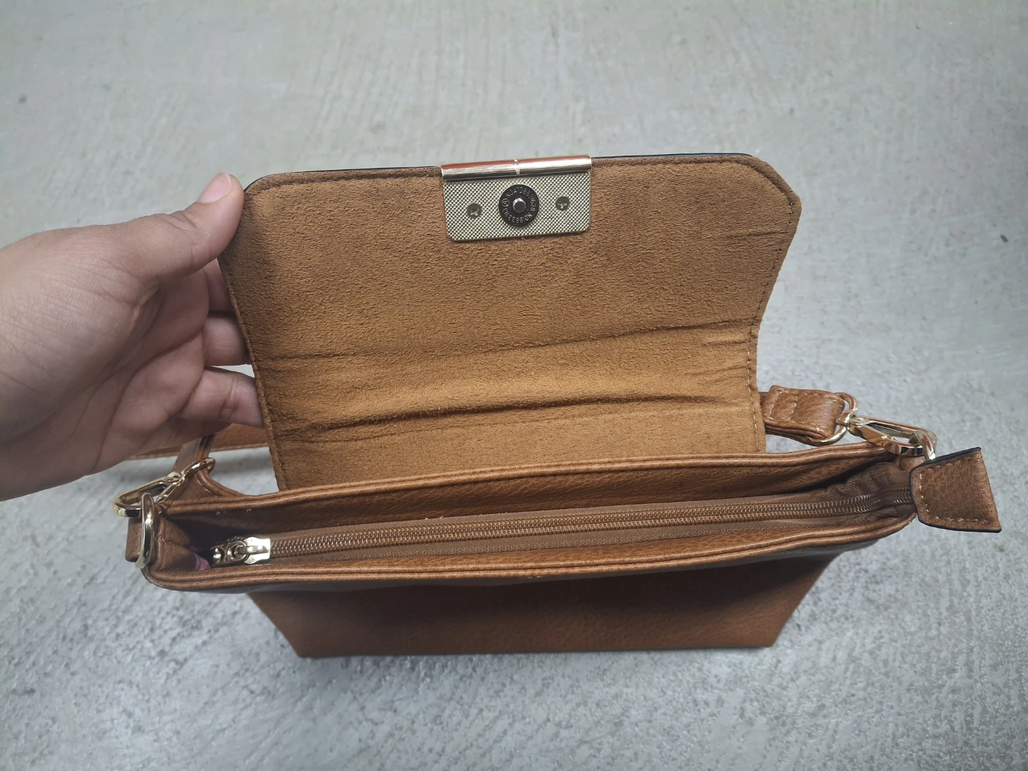 Brown Faux Leather Crossbody Purse - photo 5