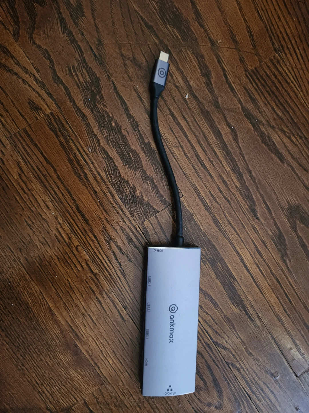 USB-C Hub with HDMI and 3x USB 3.0 Ports - photo 2