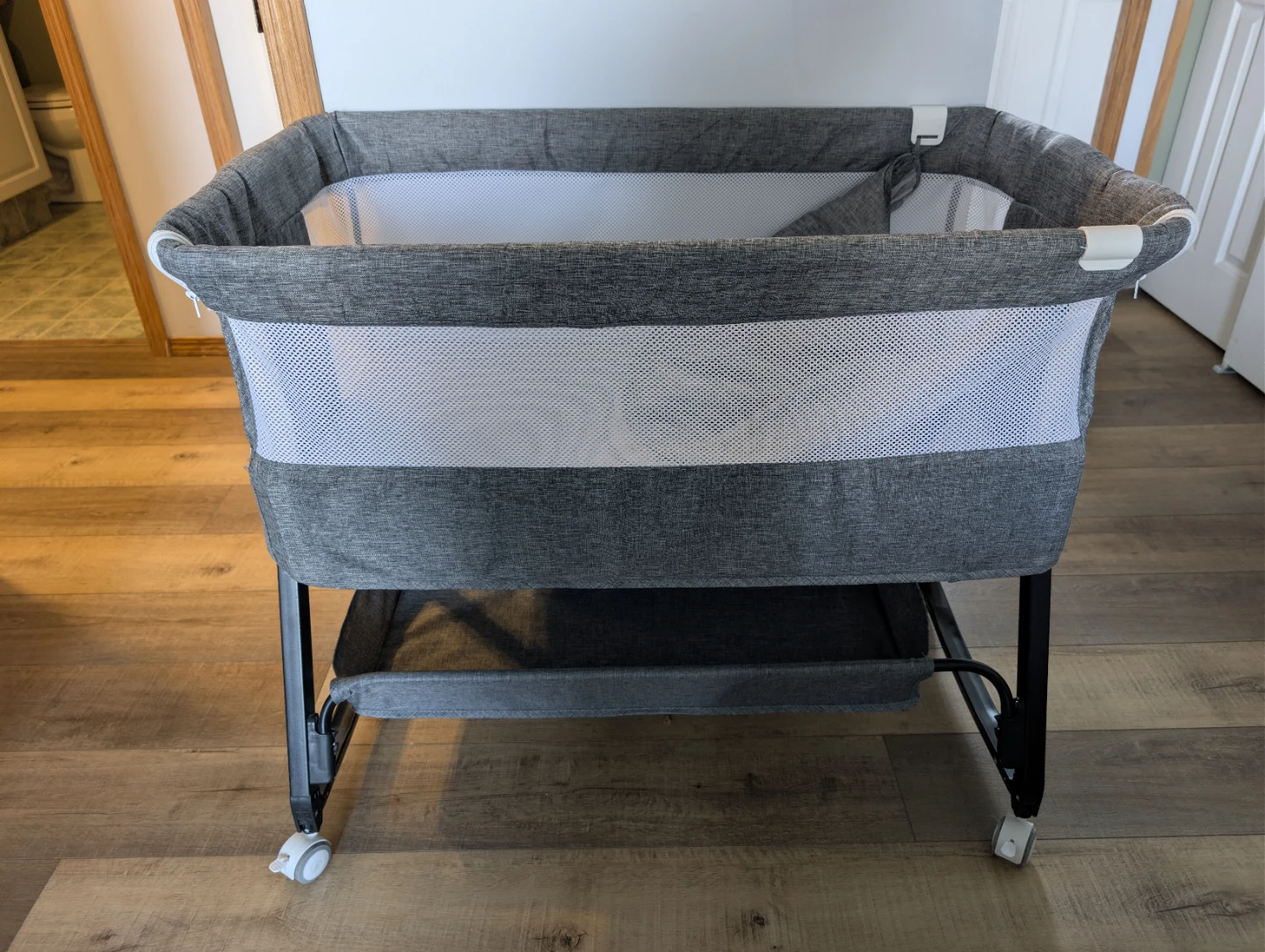 Grey Bassinet with Canopy and Wheels - photo 2