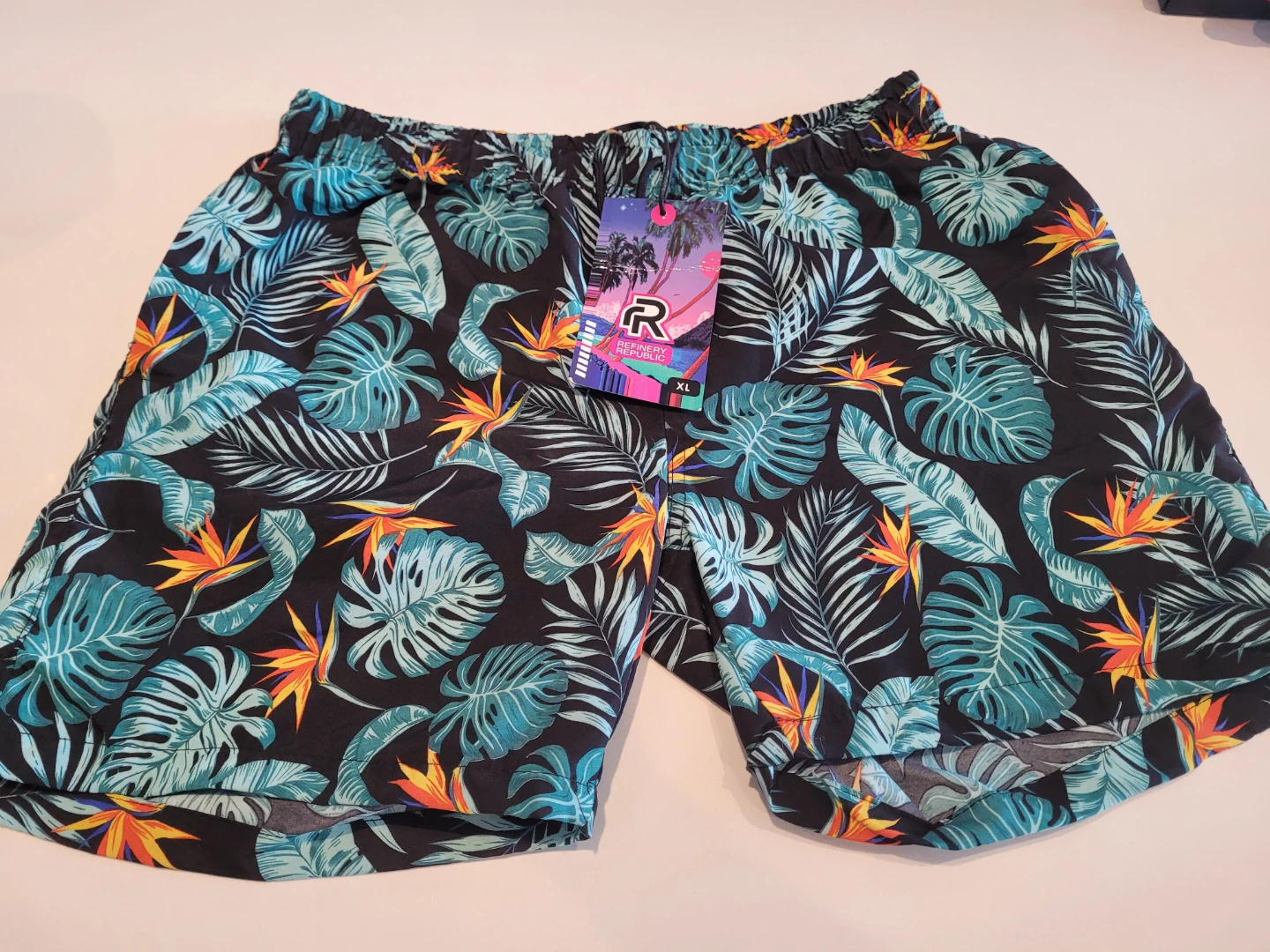 NWT Refinery Republic Tropical Floral Swim Shorts (Size XL)